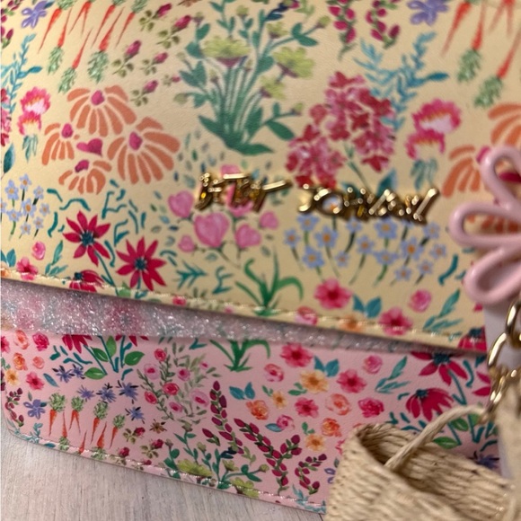 Betsey Johnson Floral Satchel NWT Ditsy Garden Top Handle Crossbody Cottagecore - Picture 6 of 12